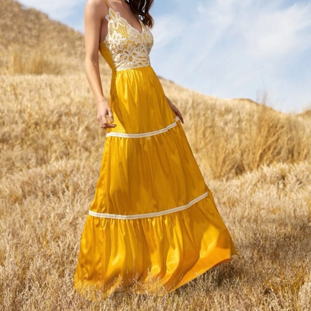 Beautiful yellow maxi dress